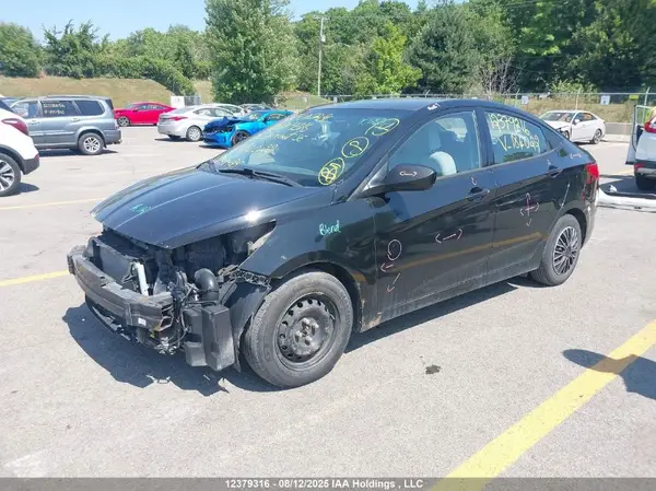 KMHCT4AE9HU184022 2017 HYUNDAI ACCENT - Image 2