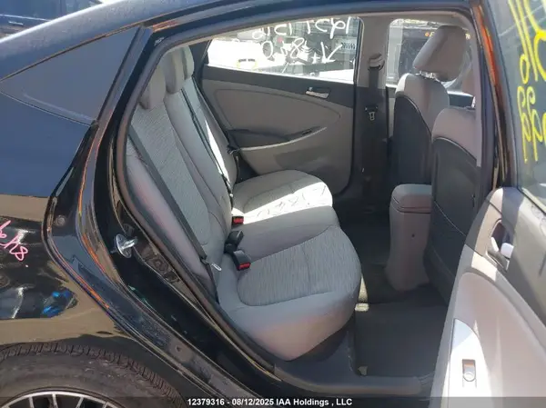 KMHCT4AE9HU184022 2017 HYUNDAI ACCENT - Image 8