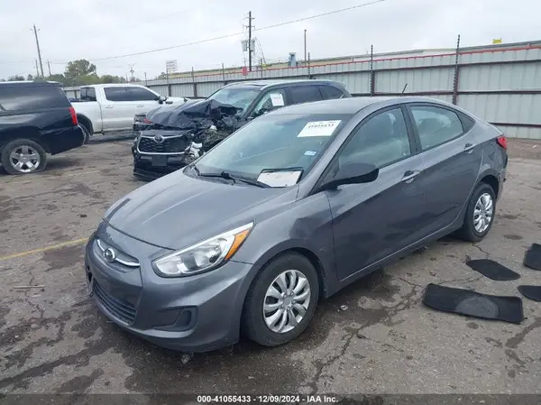 KMHCT4AE9HU191858 2017 HYUNDAI ACCENT - Image 2