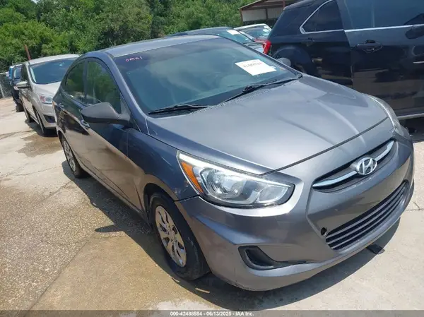 KMHCT4AE9HU206195 2017 HYUNDAI ACCENT - Image 1