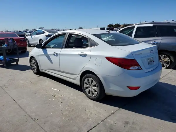 KMHCT4AE9HU243408 2017 HYUNDAI ACCENT - Image 2