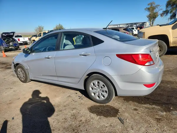 KMHCT4AE9HU249354 2017 HYUNDAI ACCENT - Image 2
