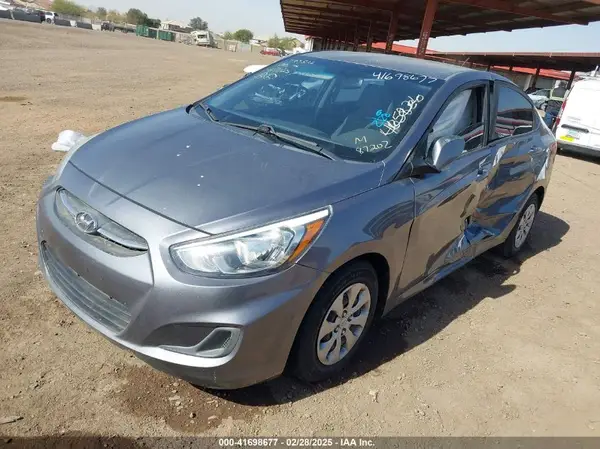 KMHCT4AE9HU272617 2017 HYUNDAI ACCENT - Image 2
