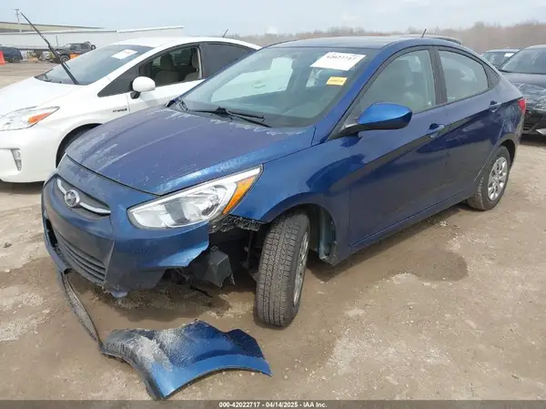 KMHCT4AE9HU289949 2017 HYUNDAI ACCENT - Image 2