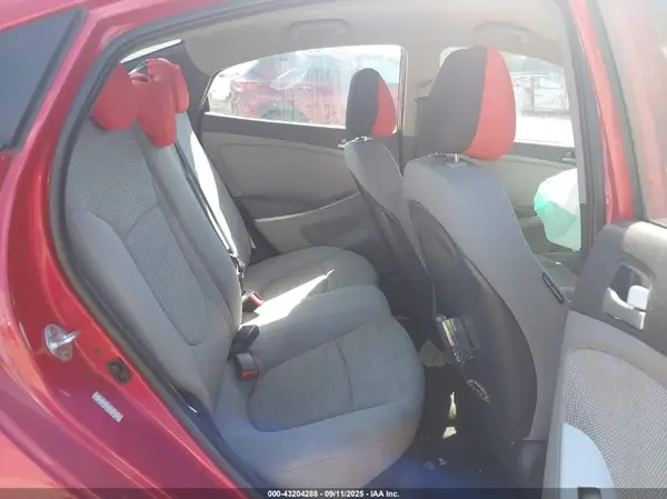 KMHCT4AE9HU308497 2017 HYUNDAI ACCENT - Image 8