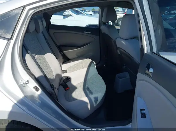 KMHCT4AE9HU312887 2017 HYUNDAI ACCENT - Image 8