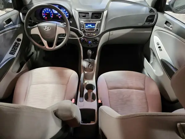 KMHCT4AE9HU314719 2017 HYUNDAI ACCENT - Image 8