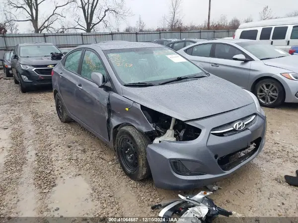 KMHCT4AE9HU315093 2017 HYUNDAI ACCENT - Image 1