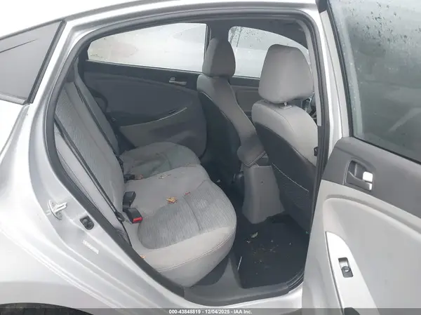 KMHCT4AE9HU325560 2017 HYUNDAI ACCENT - Image 8