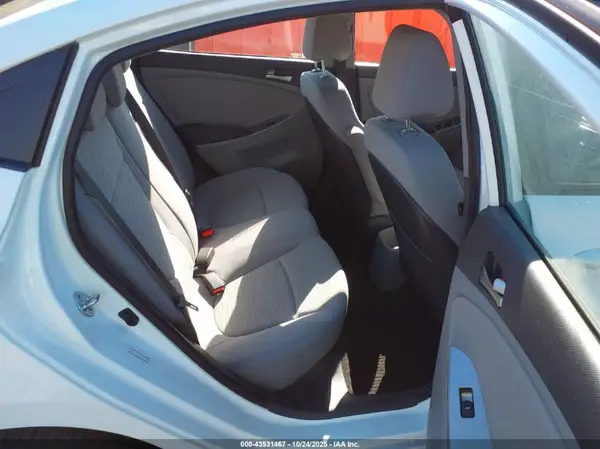 KMHCT4AE9HU333920 2017 HYUNDAI ACCENT - Image 8