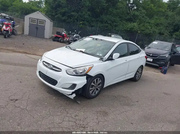 KMHCT4AE9HU334940 2017 HYUNDAI ACCENT - Image 2