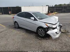 KMHCT4AE9HU343282 2017 HYUNDAI ACCENT