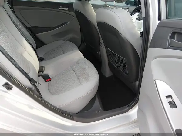 KMHCT4AE9HU343282 2017 HYUNDAI ACCENT - Image 8
