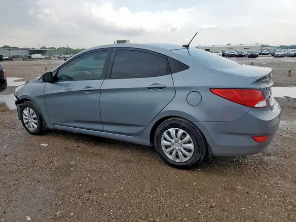 KMHCT4AE9HU352113 2017 HYUNDAI ACCENT - Image 2