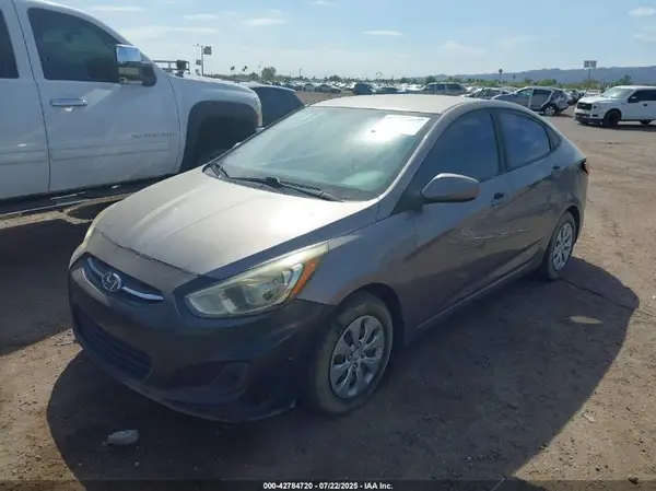 KMHCT4AE9HU359336 2017 HYUNDAI ACCENT - Image 2