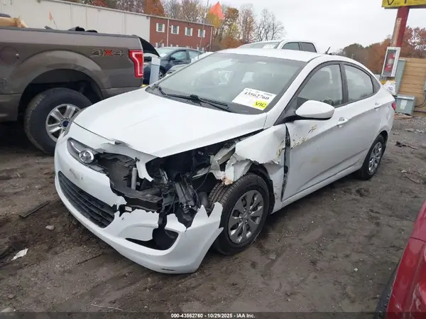 KMHCT4AE9HU362480 2017 HYUNDAI ACCENT - Image 2