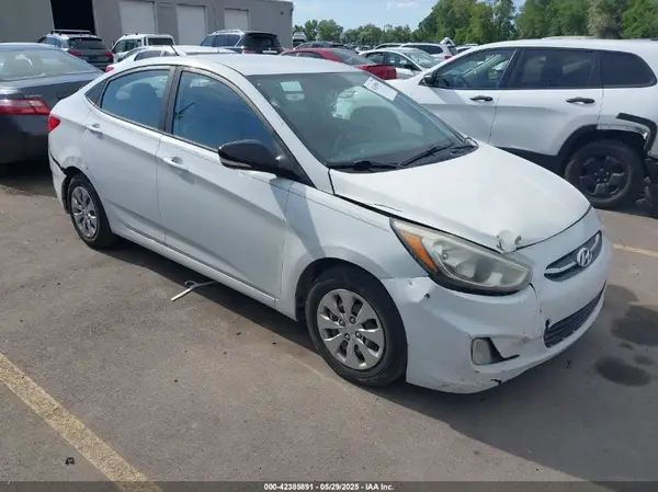 KMHCT4AE9HU363029 2017 HYUNDAI ACCENT - Image 1