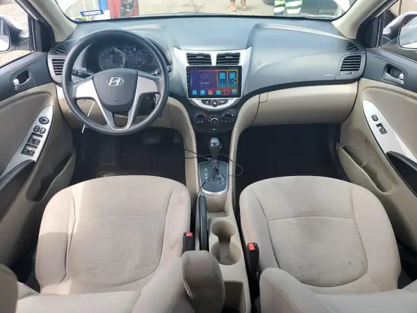 KMHCT4AE9HU363256 2017 HYUNDAI ACCENT - Image 8
