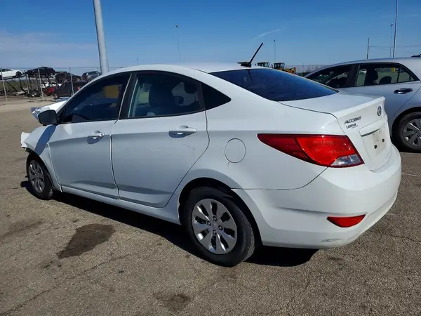 KMHCT4AE9HU363791 2017 HYUNDAI ACCENT - Image 2