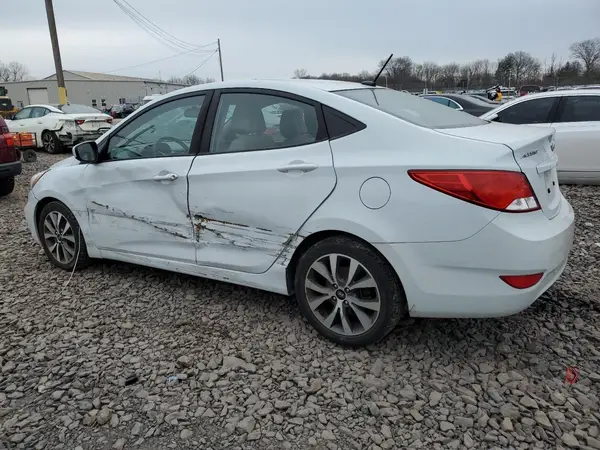 KMHCT4AE9HU369820 2017 HYUNDAI ACCENT - Image 2
