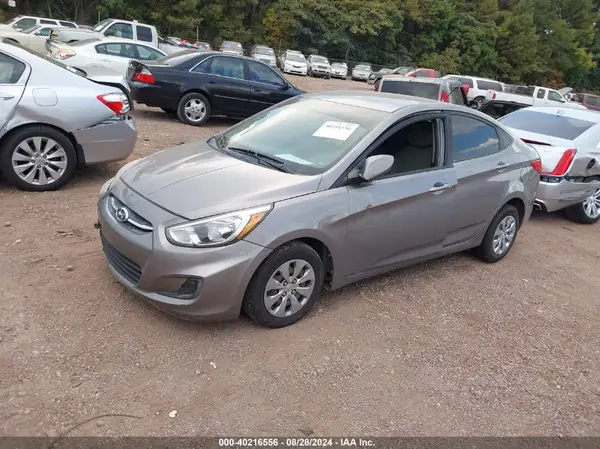 KMHCT4AE9HU373740 2017 HYUNDAI ACCENT - Image 2