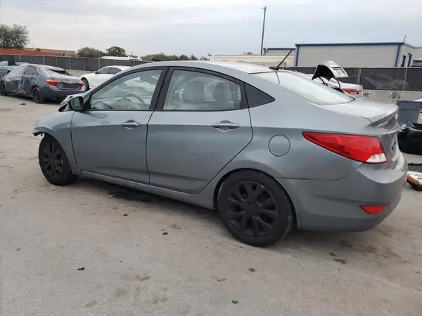KMHCT4AE9HU374922 2017 HYUNDAI ACCENT - Image 2