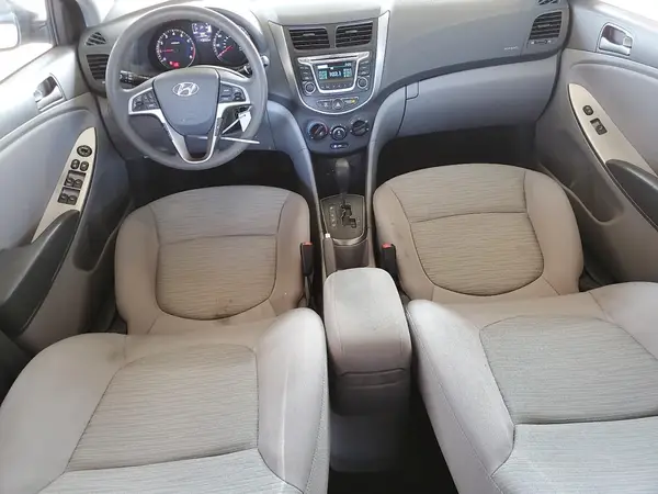 KMHCT4AE9HU379599 2017 HYUNDAI ACCENT - Image 8