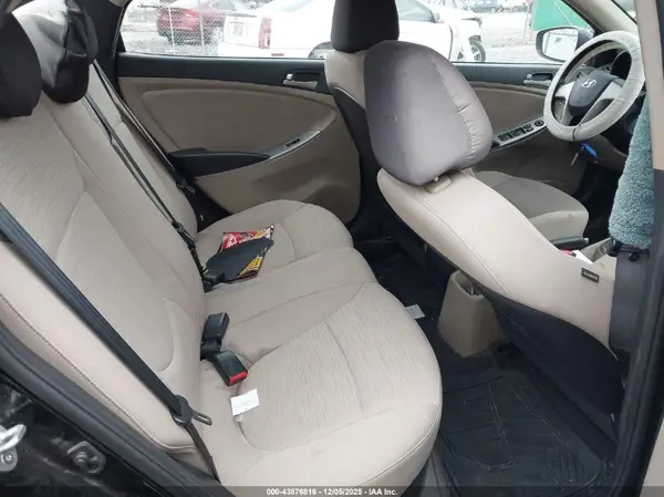 KMHCT4AE9HU383216 2017 HYUNDAI ACCENT - Image 8