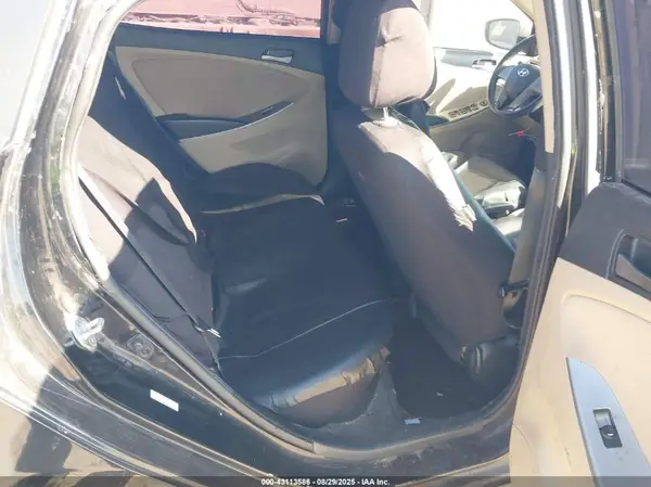 KMHCT4AE9HU386455 2017 HYUNDAI ACCENT - Image 8