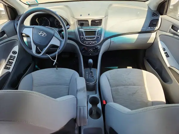 KMHCT4AE9HU395365 2017 HYUNDAI ACCENT - Image 8