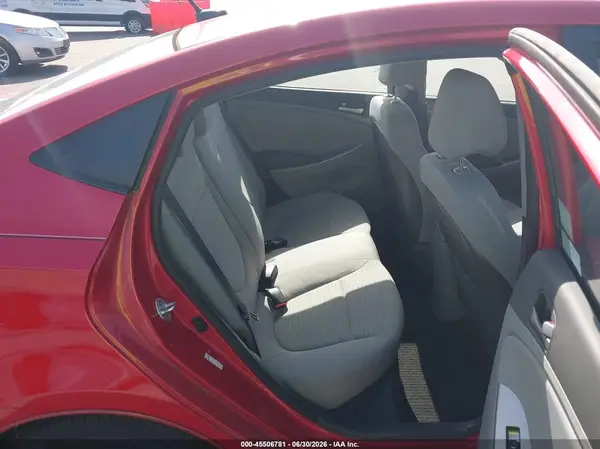 KMHCT4AEXGU051896 2016 HYUNDAI ACCENT - Image 8