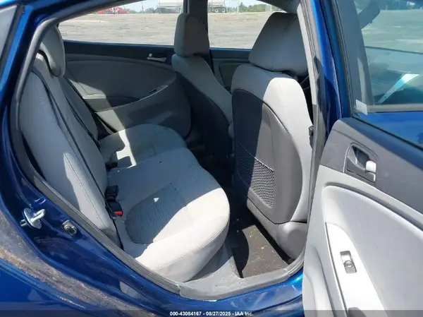 KMHCT4AEXGU062588 2016 HYUNDAI ACCENT - Image 8
