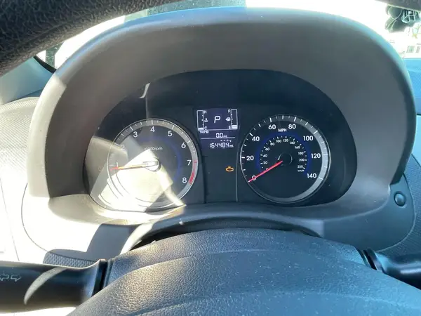 KMHCT4AEXGU065085 2016 HYUNDAI ACCENT - Image 8