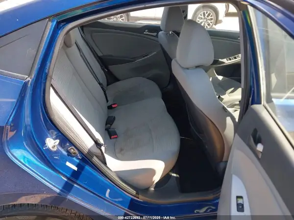 KMHCT4AEXGU072957 2016 HYUNDAI ACCENT - Image 8
