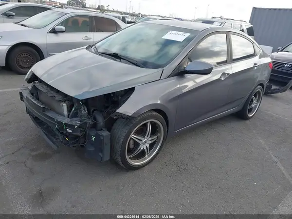 KMHCT4AEXGU076023 2016 HYUNDAI ACCENT - Image 2