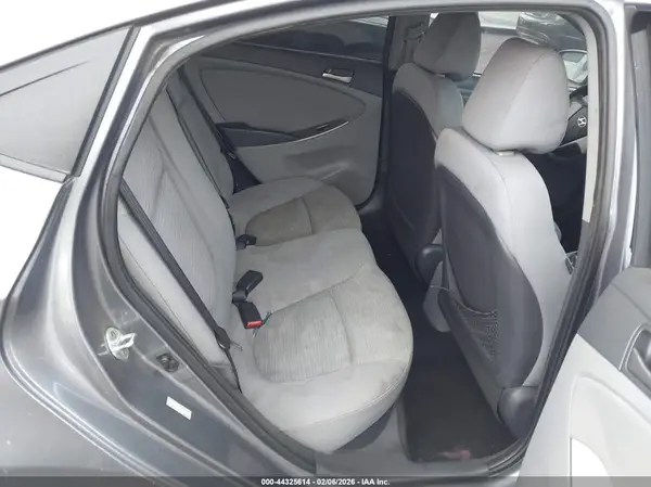 KMHCT4AEXGU076023 2016 HYUNDAI ACCENT - Image 8