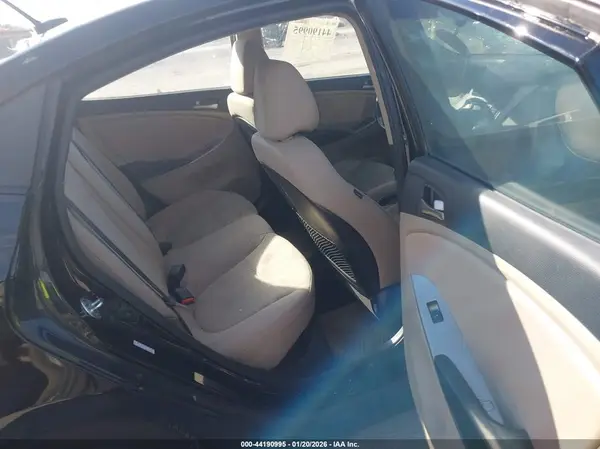 KMHCT4AEXGU079911 2016 HYUNDAI ACCENT - Image 8