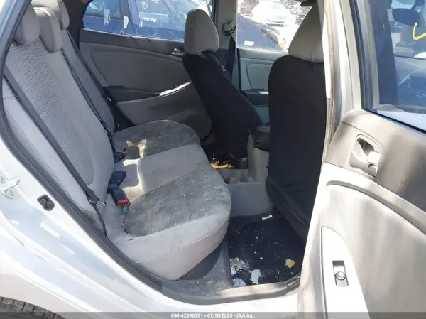 KMHCT4AEXGU092531 2016 HYUNDAI ACCENT - Image 8