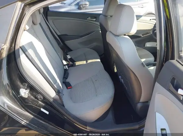 KMHCT4AEXGU102717 2016 HYUNDAI ACCENT - Image 8