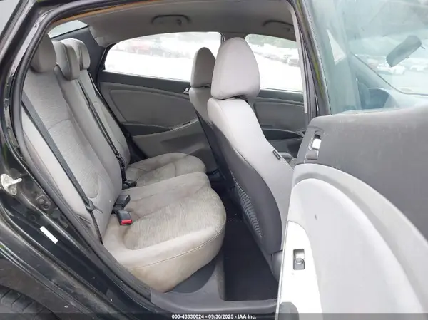 KMHCT4AEXGU107240 2016 HYUNDAI ACCENT - Image 8