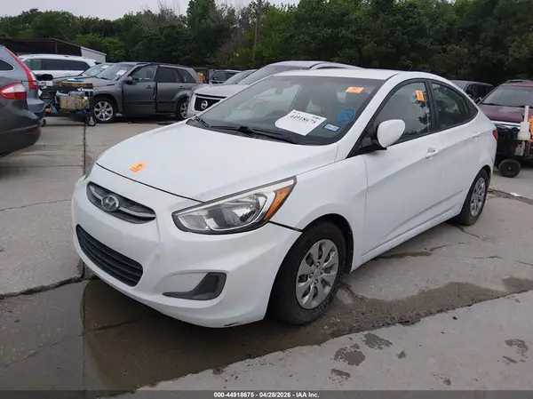 KMHCT4AEXGU116455 2016 HYUNDAI ACCENT - Image 2