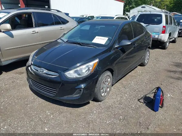 KMHCT4AEXGU134468 2016 HYUNDAI ACCENT - Image 2