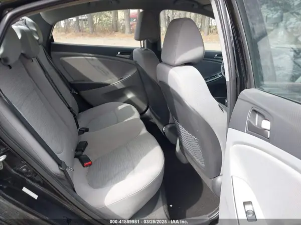 KMHCT4AEXGU136690 2016 HYUNDAI ACCENT - Image 8