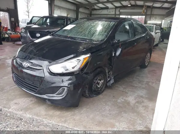 KMHCT4AEXGU136821 2016 HYUNDAI ACCENT - Image 2