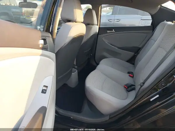 KMHCT4AEXGU137094 2016 HYUNDAI ACCENT - Image 8