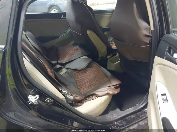 KMHCT4AEXGU137788 2016 HYUNDAI ACCENT - Image 8