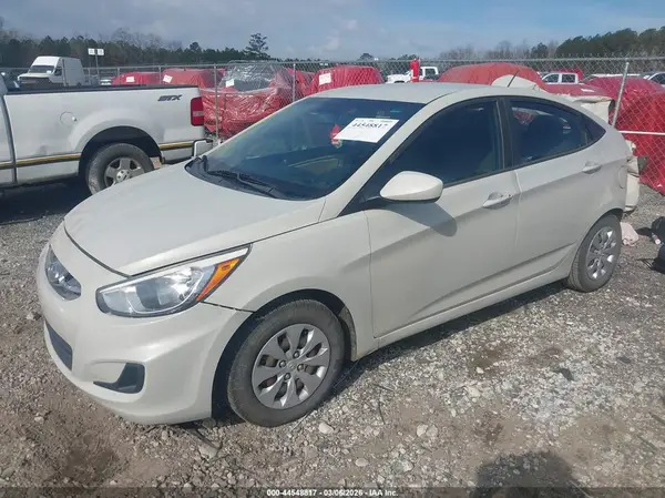 KMHCT4AEXGU147799 2016 HYUNDAI ACCENT - Image 2