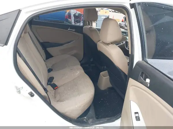 KMHCT4AEXGU161802 2016 HYUNDAI ACCENT - Image 8
