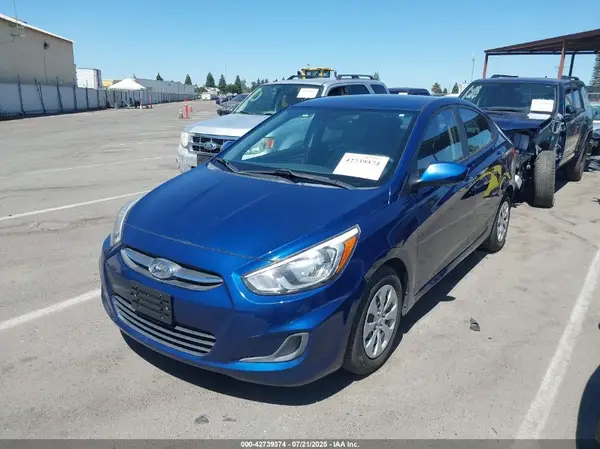 KMHCT4AEXGU943260 2016 HYUNDAI ACCENT - Image 2