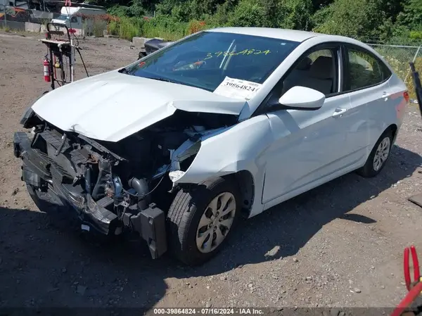 KMHCT4AEXGU954727 2016 HYUNDAI ACCENT - Image 2